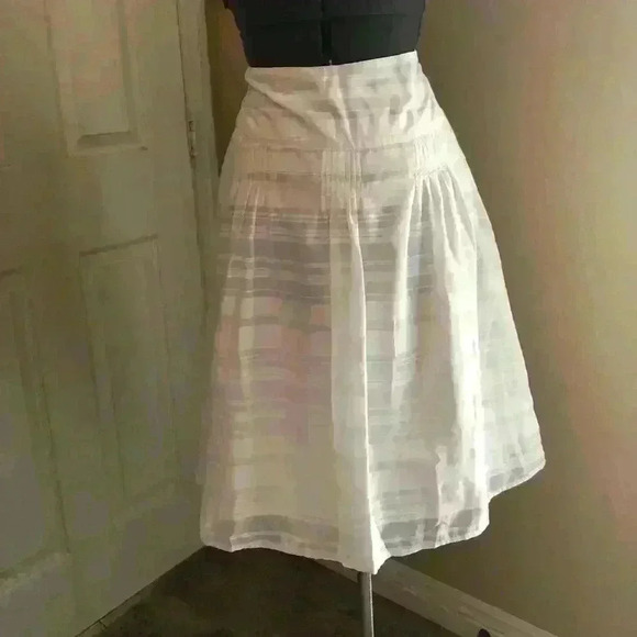 VTG MERVYN' S HILLARD & HANSEN WHITE STRIPED LINED A-LINE SKIRT SIZE 4 - Picture 1 of 8
